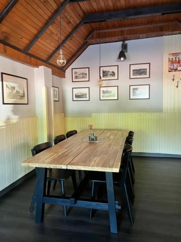 Penzion & Restaurace U Vily Sezimovo Usti المظهر الخارجي الصورة